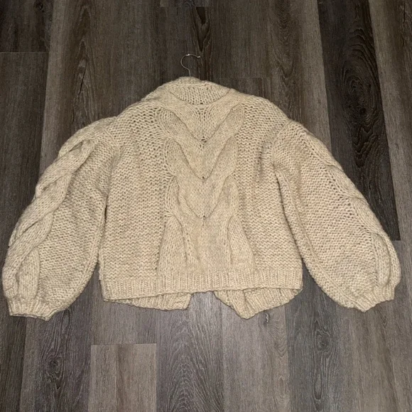 Rumored Mimi Cardigan - Picture 7 of 7